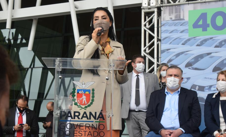Governador entrega 40 carros para reforçar atendimento da Saúde em Curitiba