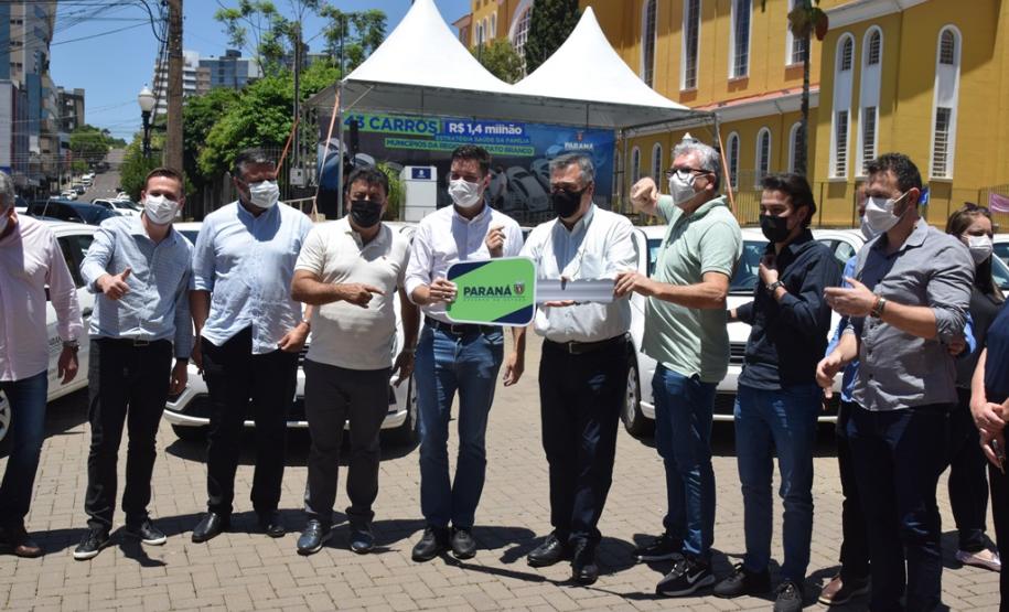 Municípios da Região de Pato Branco recebem 43 veículos para reforço da Saúde da Família