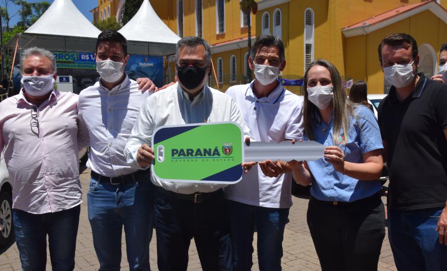 Municípios da Região de Pato Branco recebem 43 veículos para reforço da Saúde da Família