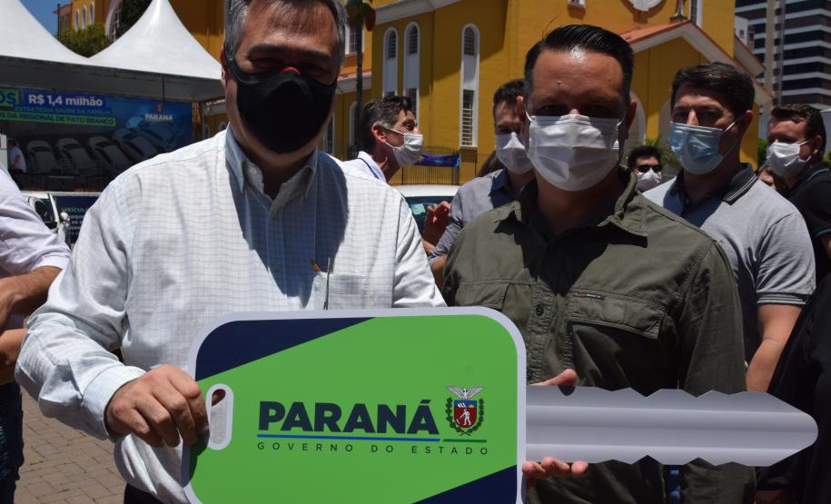 Municípios da Região de Pato Branco recebem 43 veículos para reforço da Saúde da Família