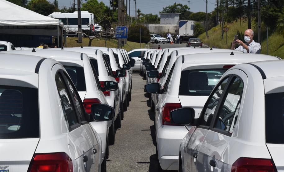 Saúde entrega 108 veículos para a Região Metropolitana
