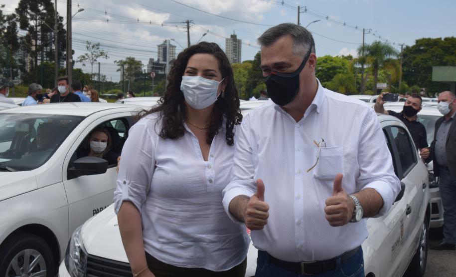 Saúde entrega 108 veículos para a Região Metropolitana