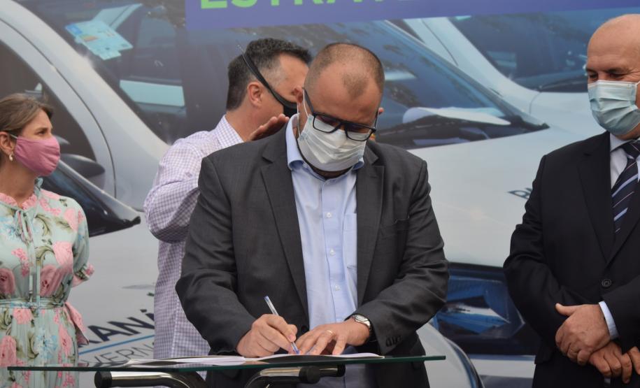 Sesa entrega 20 veículos para a Estratégia da Saúde da Família (ESF) a São José dos Pinhais