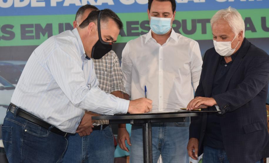 Governo entrega 67 veículos para Saúde de Guarapuava e Região