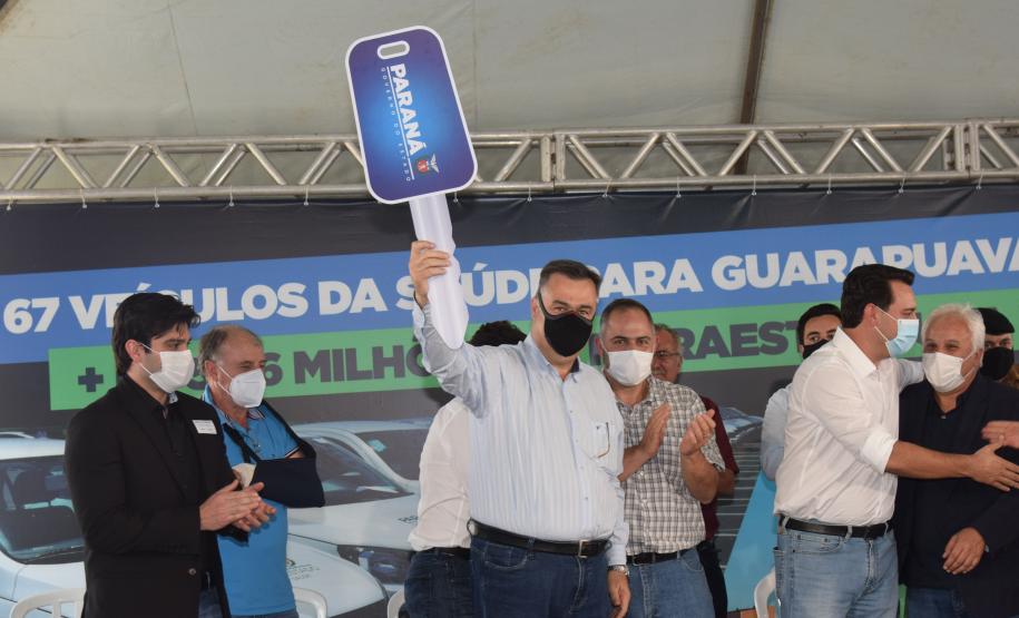 Governo entrega 67 veículos para Saúde de Guarapuava e Região
