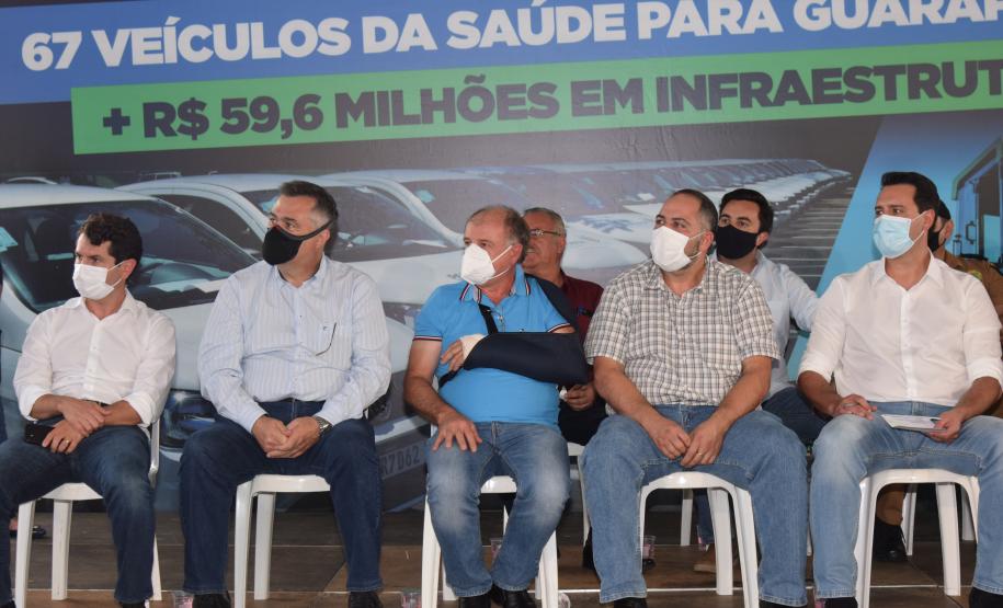 Governo entrega 67 veículos para Saúde de Guarapuava e Região