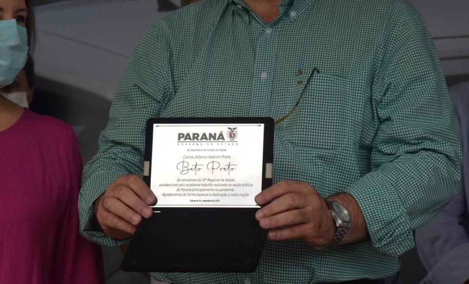 Estado entrega 26 veículos e assina convênio de R$ 5 milhões em Cianorte