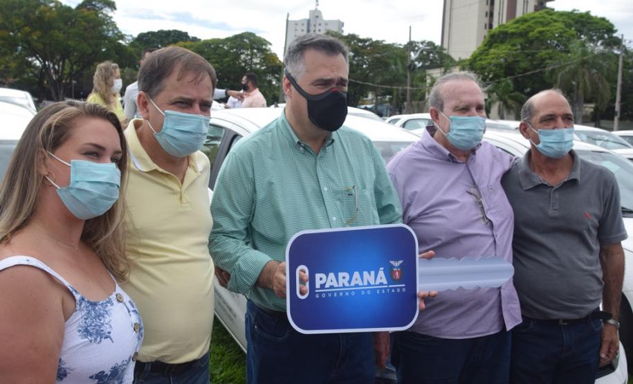 Estado entrega 26 veículos e assina convênio de R$ 5 milhões em Cianorte