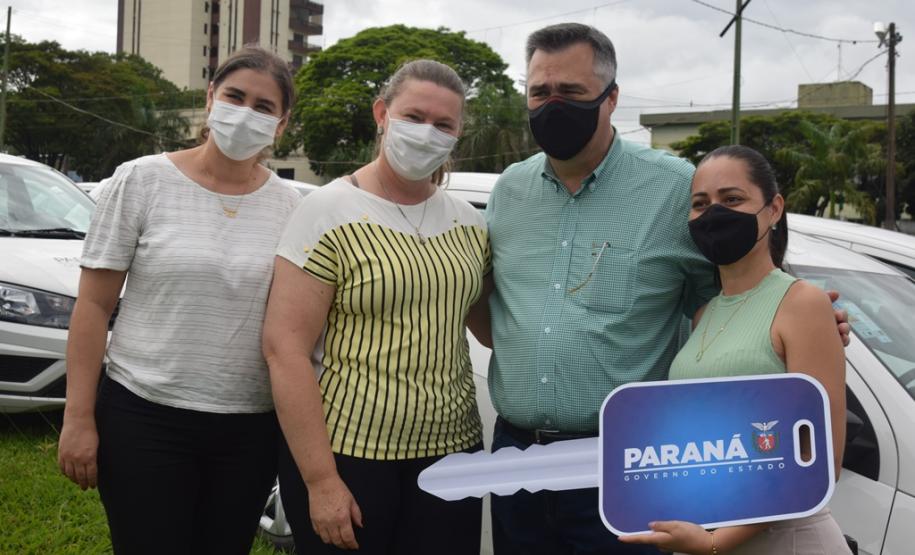 Estado entrega 26 veículos e assina convênio de R$ 5 milhões em Cianorte