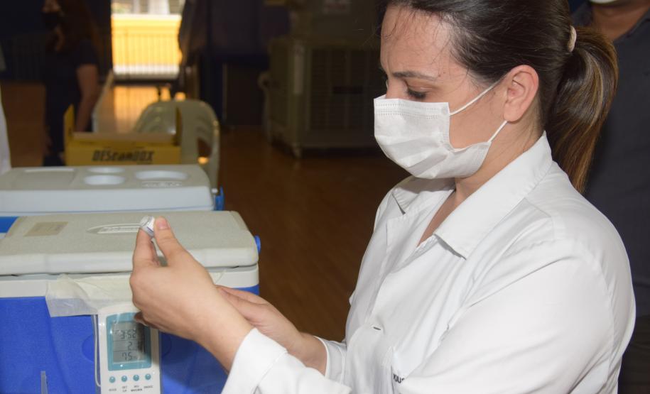 Secretário participa da 2ª etapa do projeto pioneiro da Pfizer de vacinação de adolescentes em Toledo