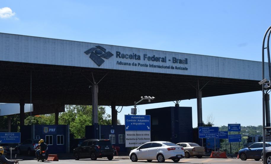 Paraná e Ministérios da Saúde do Brasil e Paraguai realizam testagem e vacinação na fronteira