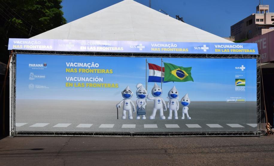 Paraná e Ministérios da Saúde do Brasil e Paraguai realizam testagem e vacinação na fronteira