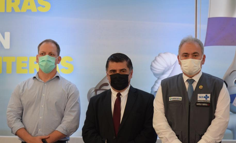 Paraná e Ministérios da Saúde do Brasil e Paraguai realizam testagem e vacinação na fronteira