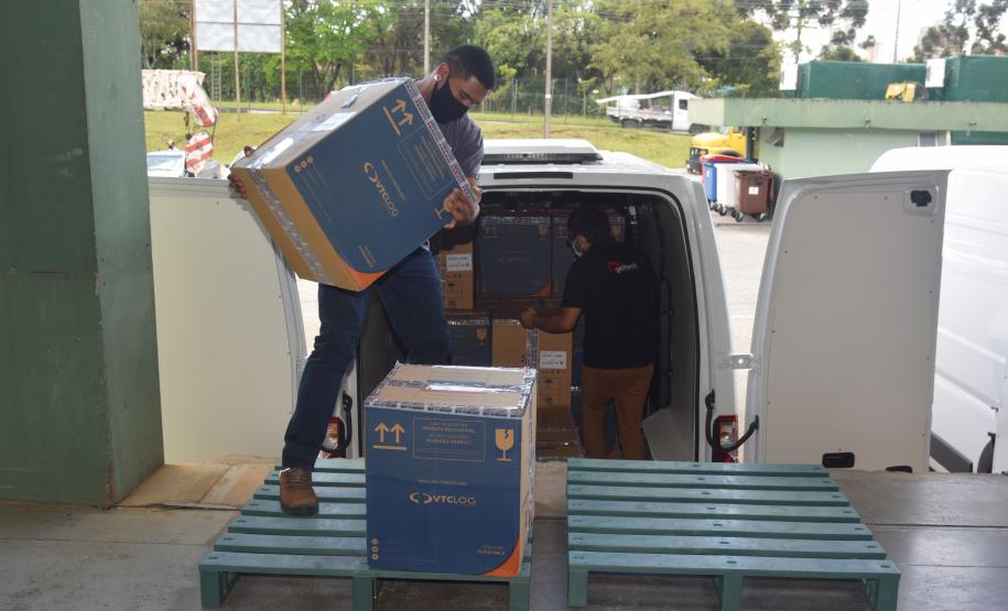 Estado recebe novas doses de vacinas contra a Covid-19 para adolescentes