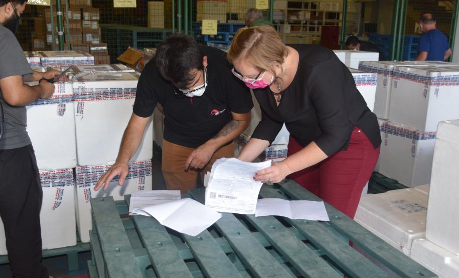 Estado recebe novas doses de vacinas contra a Covid-19 para adolescentes