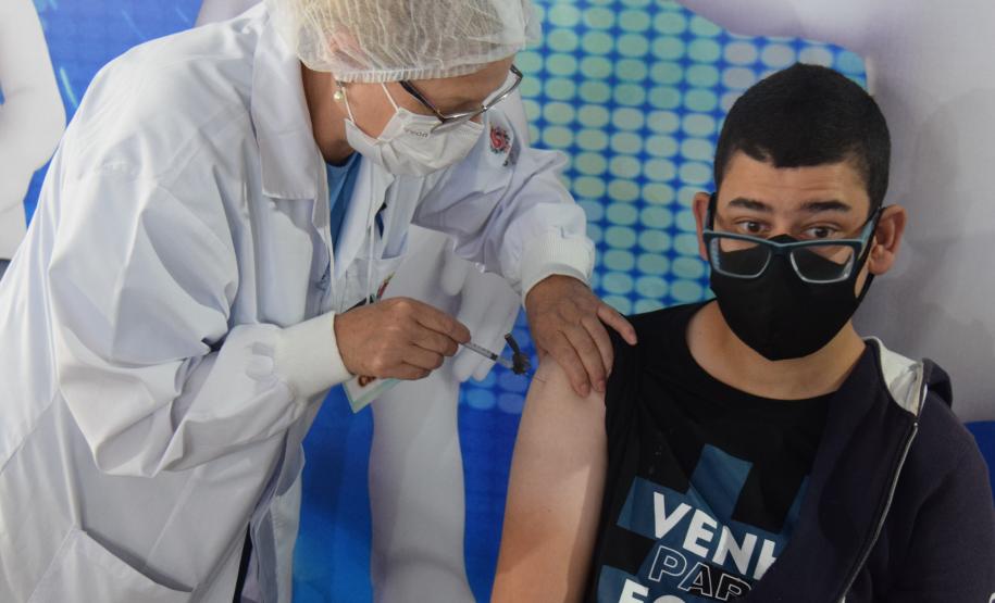 Força-tarefa da vacinação para segunda dose e dose reforço contra a Covid-19 começa neste sábado