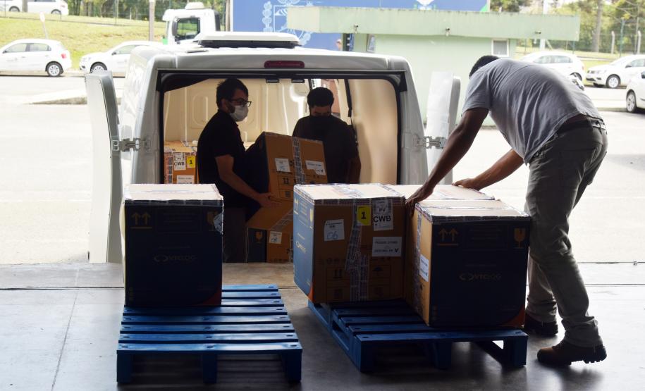 Semana inicia com a chegada de 161.460 novas doses de vacinas contra a Covid-19