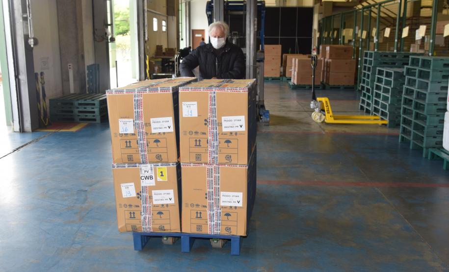 Semana inicia com a chegada de 161.460 novas doses de vacinas contra a Covid-19