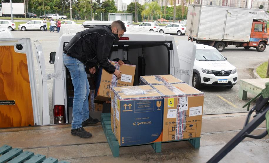 Estado recebe mais de 67,8 mil vacinas contra a Covid-19 nesta terça