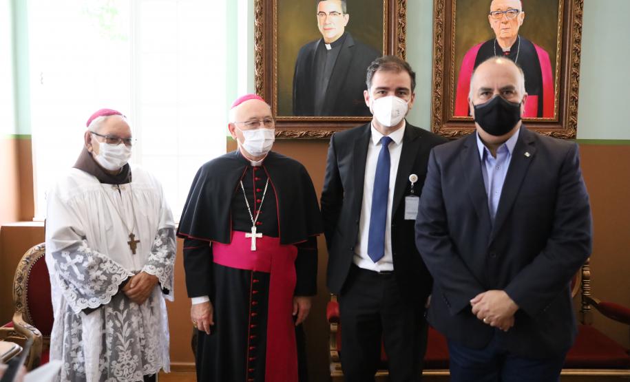 Santa Casa de Curitiba recebe equipamento de última geração