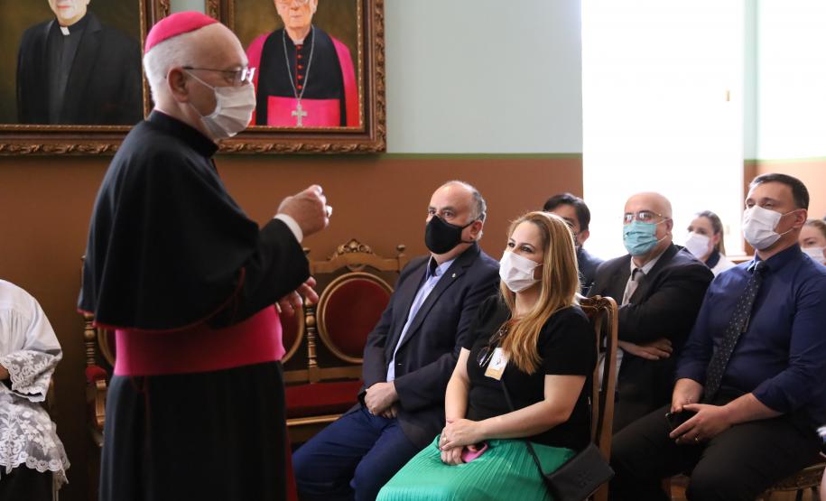 Santa Casa de Curitiba recebe equipamento de última geração