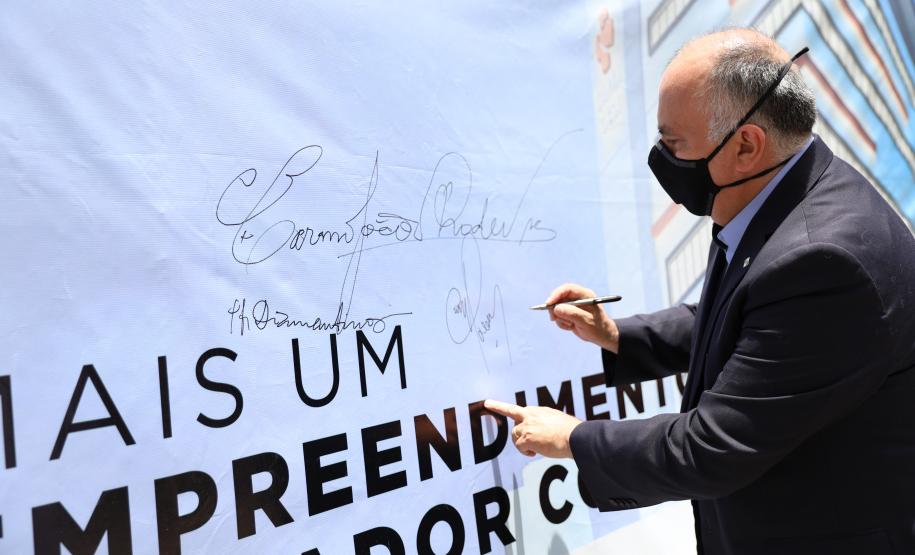 Santa Casa de Curitiba recebe equipamento de última geração