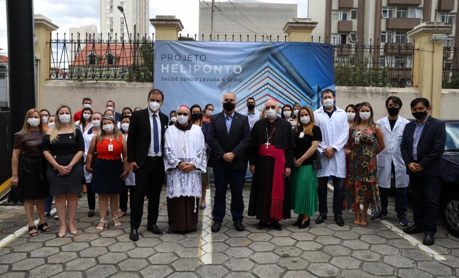 Santa Casa de Curitiba recebe equipamento de última geração