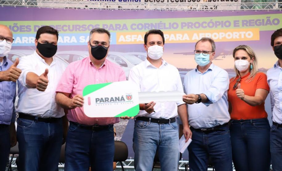 Governo entrega 37 carros para a Saúde da Região de Cornélio Procópio