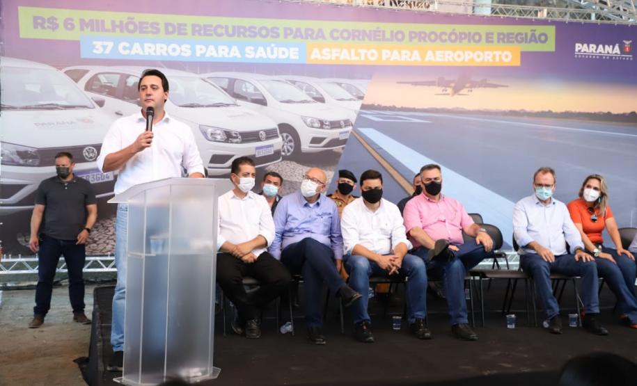 Governo entrega 37 carros para a Saúde da Região de Cornélio Procópio