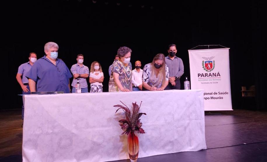 Em dois dias, 115 municípios do Paraná já assinaram a participação no PlanificaSUS