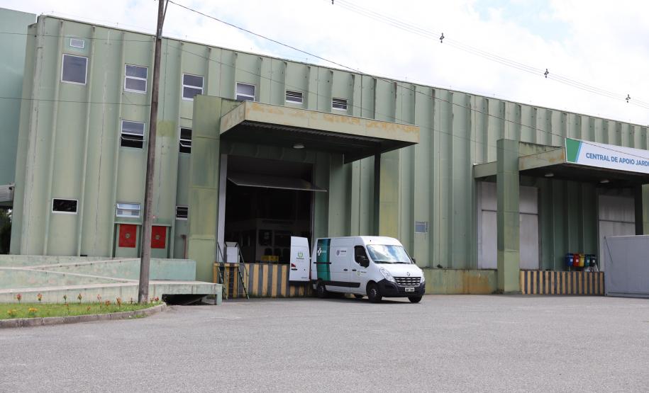 Saúde distribui 79,3 mil vacinas contra a Covid-19 e reforça imunização no Paraná neste fim de ano