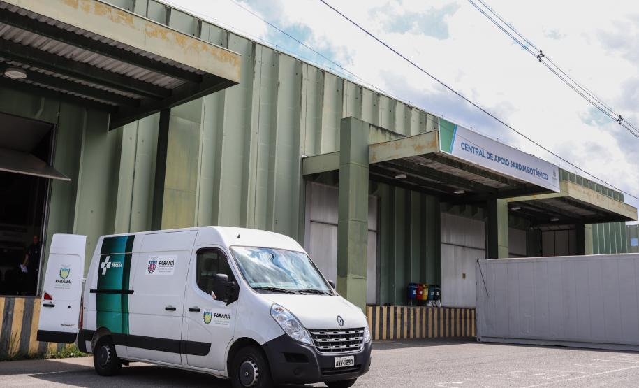 Saúde distribui 79,3 mil vacinas contra a Covid-19 e reforça imunização no Paraná neste fim de ano