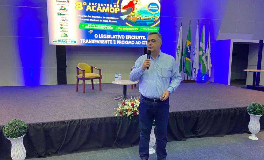 Ações de enfrentamento da pandemia no Paraná são apresentadas para legisladores municipais do Oeste