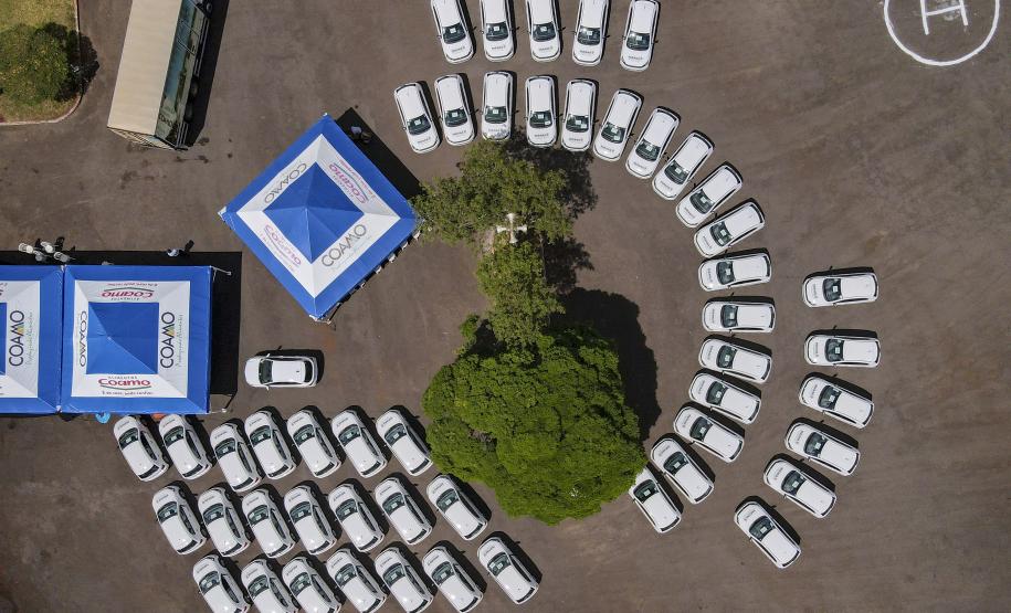 Governador entrega 58 carros para fortalecer a saúde na região de Campo Mourão