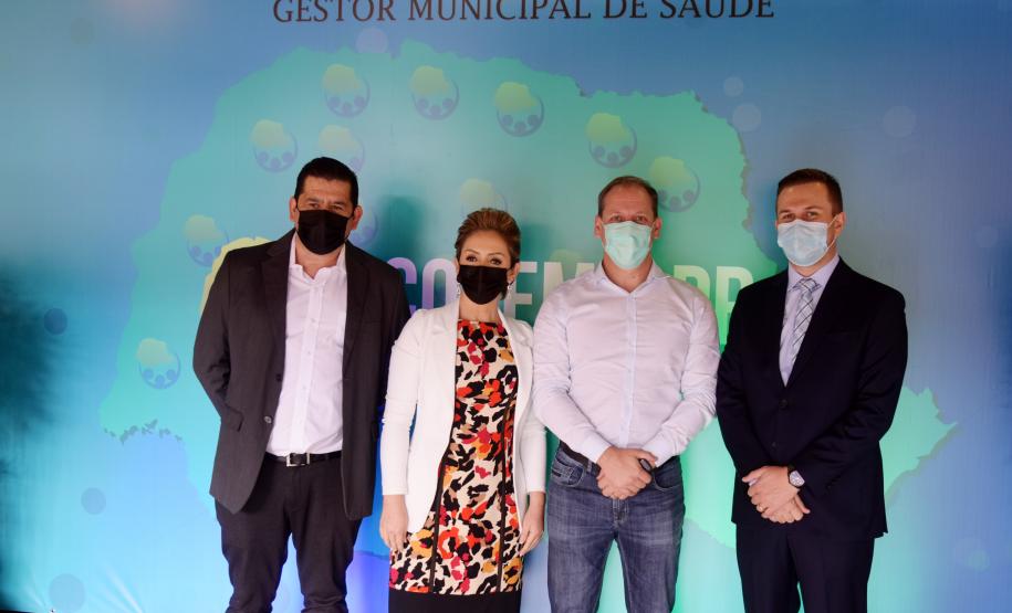 Secretário agradece parceria com os municípios na posse da nova diretoria do Cosems