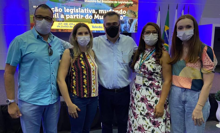 Ações de enfrentamento da pandemia no Paraná são apresentadas para legisladores municipais do Oeste