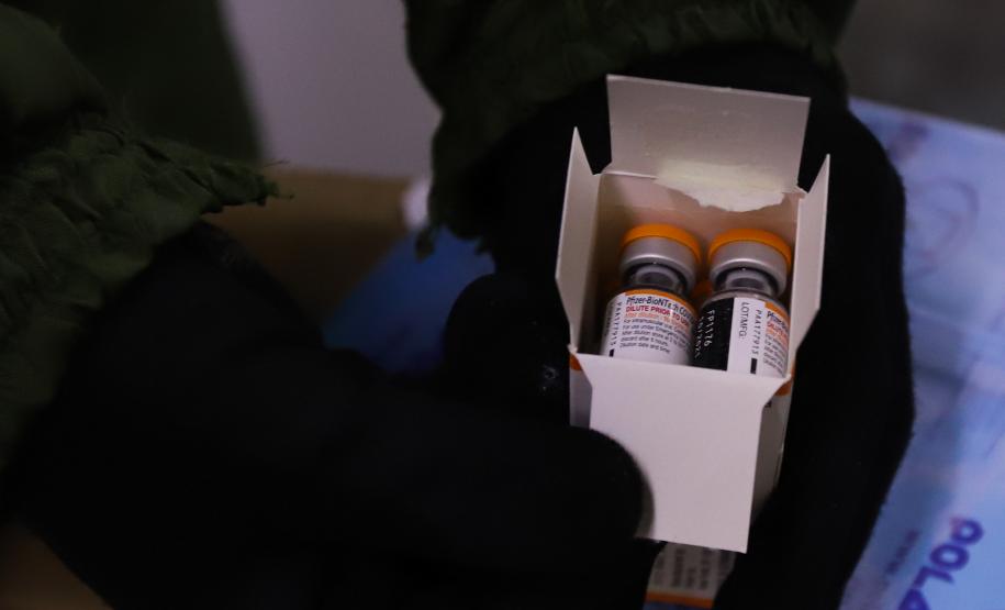 Estado acelera distribuição e entrega vacinas das crianças para todo o Paraná