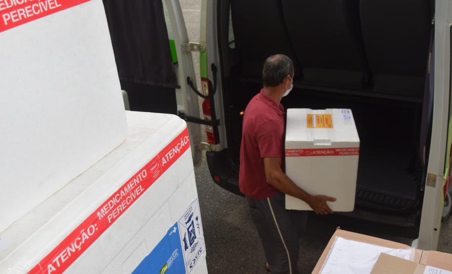 Saúde abastece Regionais com 380 mil unidades de Tamiflu e distribui mais de 315 mil vacinas contra a Covid-19