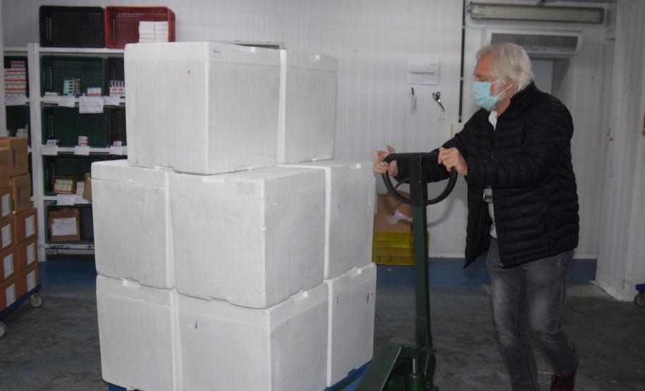 Saúde recebe mais 567 mil vacinas contra a Covid-19 e inicia distribuição ainda hoje para Regionais