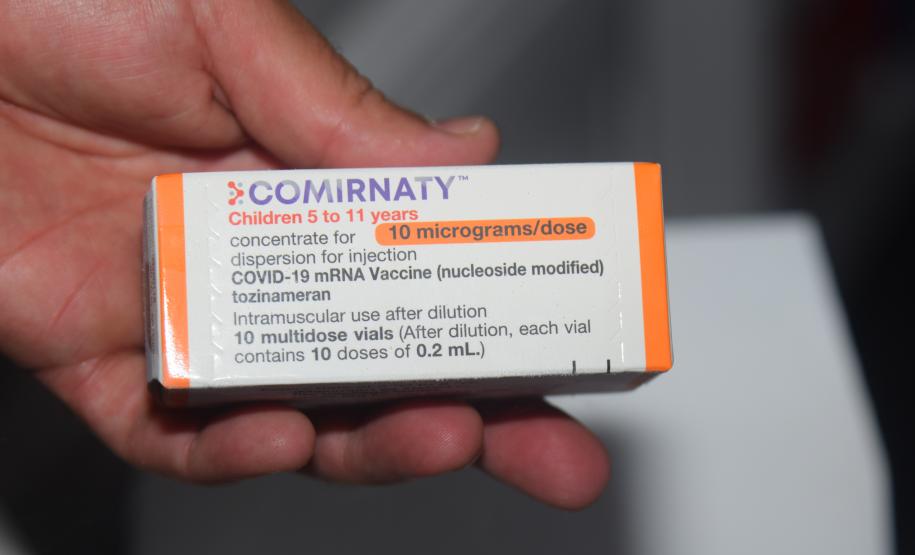 Vacinas pediátricas chegam ao Paraná e serão distribuídas nesta quarta (26)