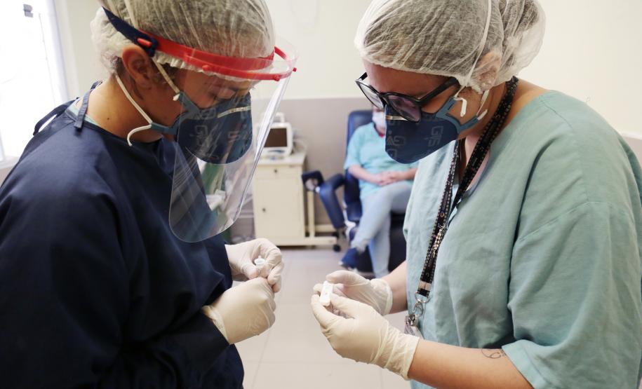 Mais de 786 mil testes para diagnóstico da Covid-19 devem chegar ao Paraná