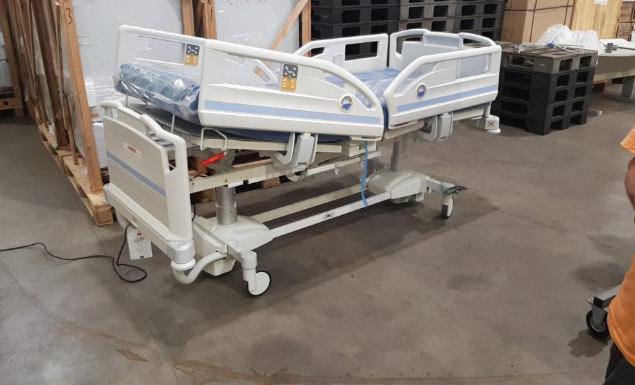 Saúde recebe doação de camas hospitalares de empresa tcheca