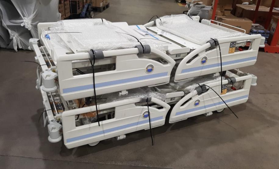 Saúde recebe doação de camas hospitalares de empresa tcheca