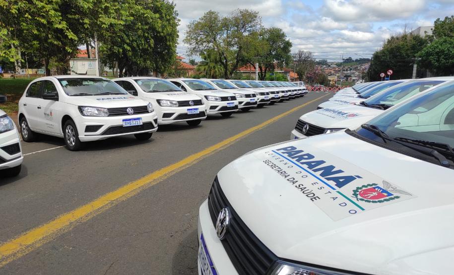 Saúde entrega novos veículos para a região de Telêmaco Borba e autoriza R$ 3,9 milhões em investimentos