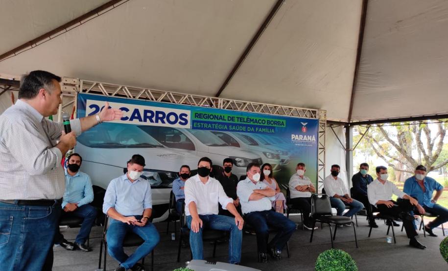 Saúde entrega novos veículos para a região de Telêmaco Borba e autoriza R$ 3,9 milhões em investimentos