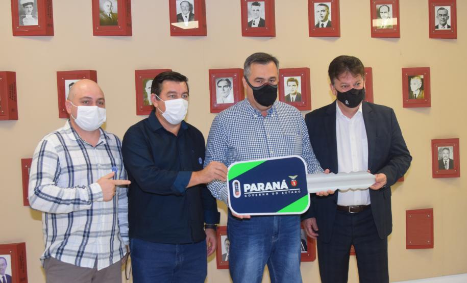 Governo do Estado inicia segunda etapa de entrega de carros para Saúde da Família