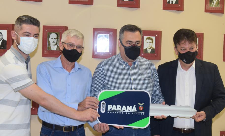 Governo do Estado inicia segunda etapa de entrega de carros para Saúde da Família