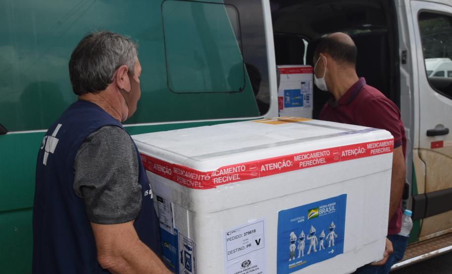 Sesa abastece Regionais com 820 mil vacinas contra a Covid-19 e 754 mil unidades de Tamiflu