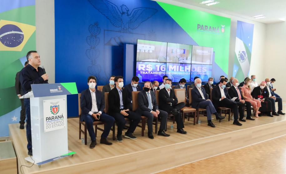 Governador confirma R$ 16 milhões para procedimentos de alta complexidade em hospitais do Paraná
