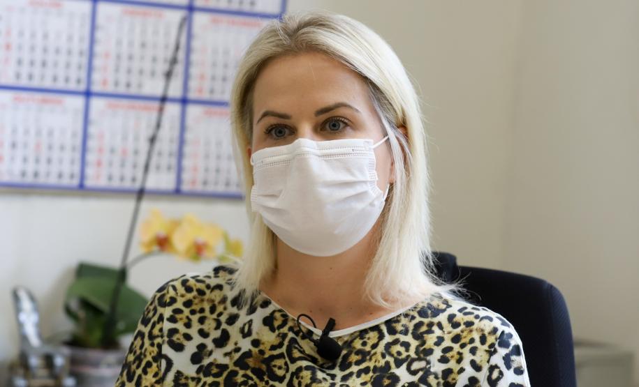 A diretora técnica do Lacen, Irina Riediger,  Laboratório Central do Estado (Lacen/PR)  - 10/02/2022